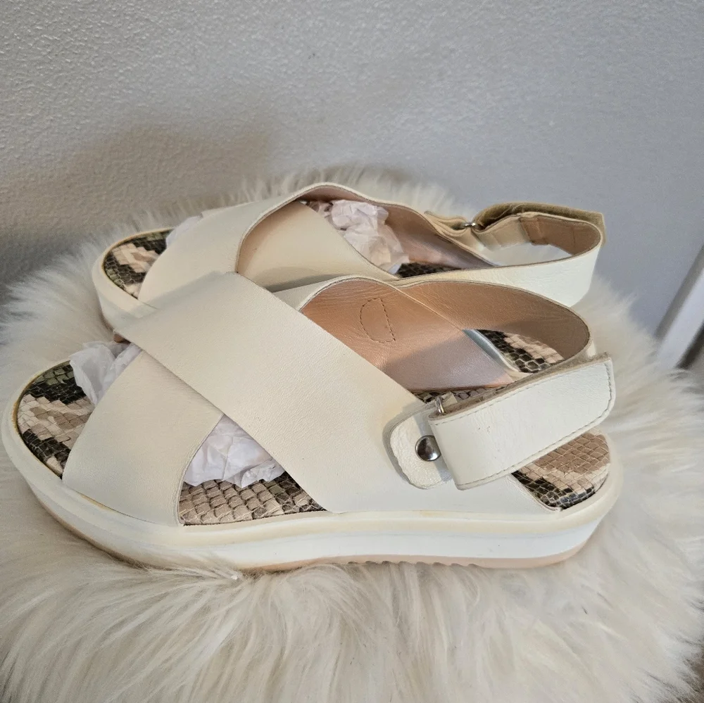 AGL Maya Criss Cross Platform Leather Sandal - Picture 7 of 10